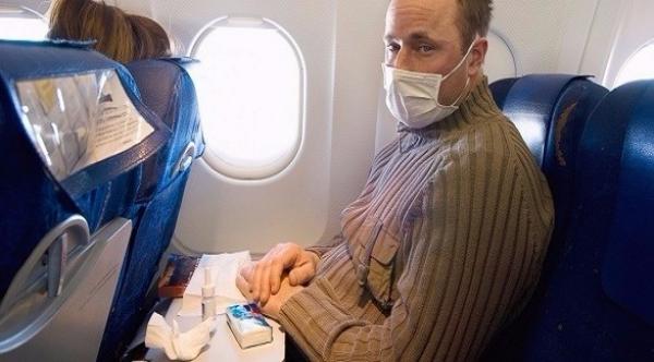 8 نصائح تحميك من الجراثيم أثناء السفر جواً