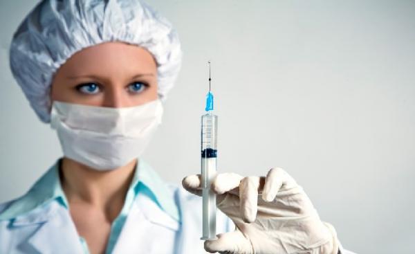 اعتقال ممرضة أهانت مسؤولا أمنيا حضر لتحرير محضر محاولة انتحار