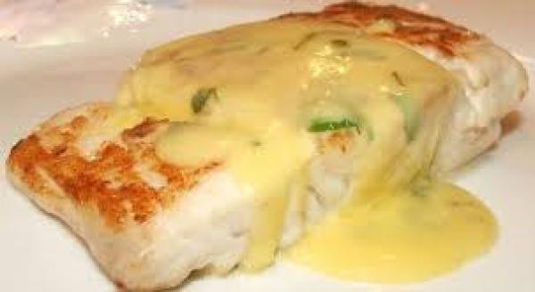 فيليه السمك بصلصة الزبدة