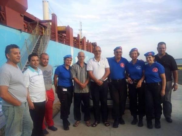 نداء استغاثة من طاقم سفينة كنزة المحتجزة بجزيرة سردينيا