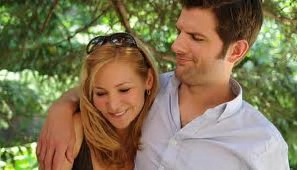 نصائح بسيطة لتسعدي زوجك