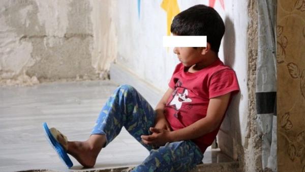 أخصائي نفسي : لهذا السبب يجب إلغاء "كفالة الأطفال"