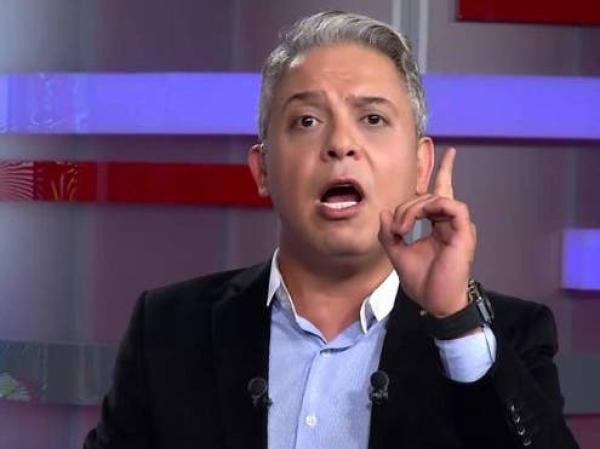 الحكم بالسجن المؤبد في حق الإعلامي المصري الشهير "معتز مطر"