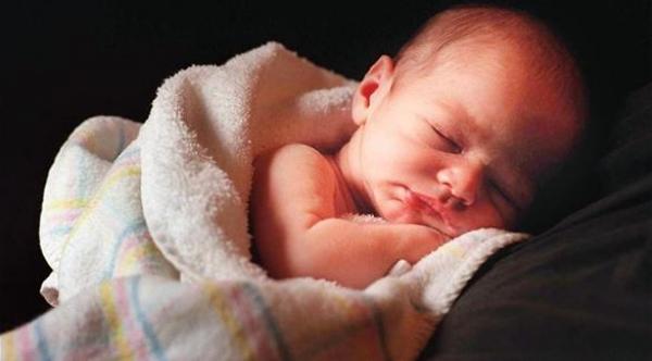 معلومات يحتاج معرفتها الآباء الجدد