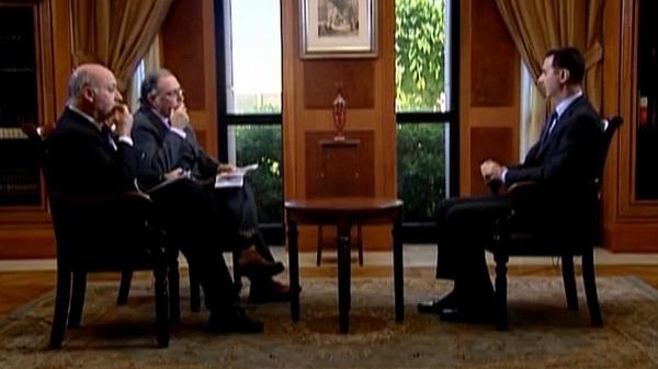 الرئيس الأسد خلال لقائه مع صحيفة كلارين ووكالة أنباء تيلام