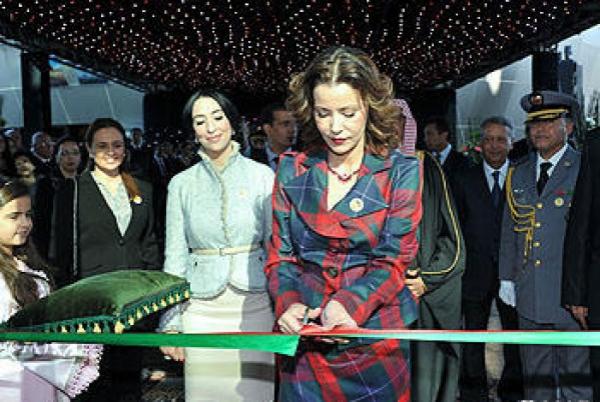 53 سنة من العطاء : وقفة للتأمل في المسيرة الإجتماعية للأميرة الجليلة للا مريم