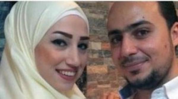 هكذا أنصفت محكمة سويدية فتاة مسلمة رفضت مصافحة مشغلها !