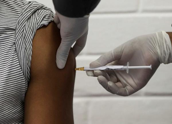 3 فئات من الاشخاص لن يحصلوا على اللقاح -على الأقل- في المرحلة الأولى