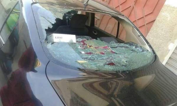 مجهولون يخربون ويكسرون سيارات مواطنين بطنجة (صور)