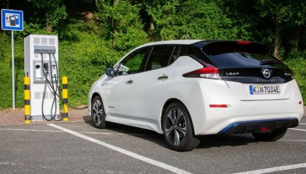 تطوير إطارات ثورية لتقليل الضوضاء في السيارات الكهربائية