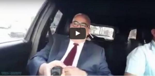 بالفيديو.. سيلفي بنكيران وهذه هي رسالته لساكنة الناظور بعد إلغاء لقاء تواصلي هناك