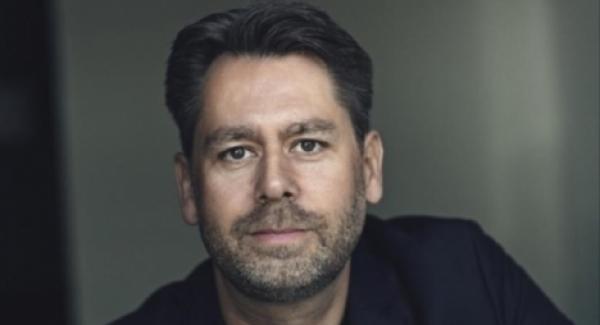 لأول مرة بالعالم.. دولة تعين سفيرها بجمهورية "فيسبوك"