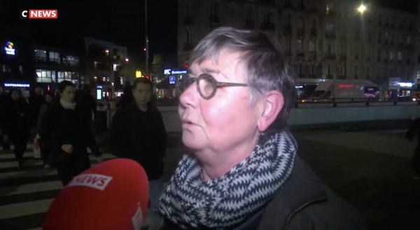 لحظة خروج فأر  من معطف سيدة فرنسية في لقاء تلفزي (فيديو)