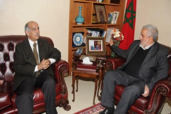 قواسم تتطلب تطبيعا سياسيا بين حكومة بنكيران وحزب بيد الله  