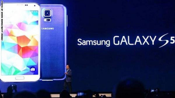 جالاكسي S5 الجديد بشاشة تتحدى أشعة الشمس وتطبيق يوفر الطاقة‎