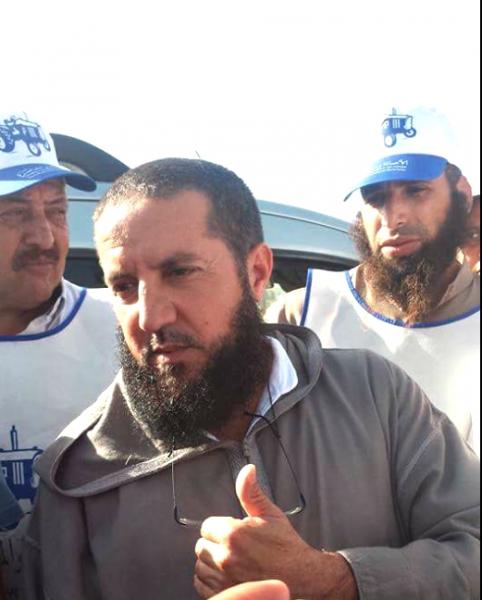 رشيد الحمري : " اخترت " البام " لأنه لم يتخذ من الدين مطية للوصول إلى الكرسي كما فعل البيجيدي