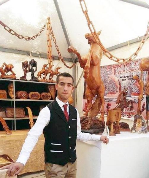 أيها المترشحون .. خذوا المناصب خذوا المكاسب واتركوا لنا الوطن‏