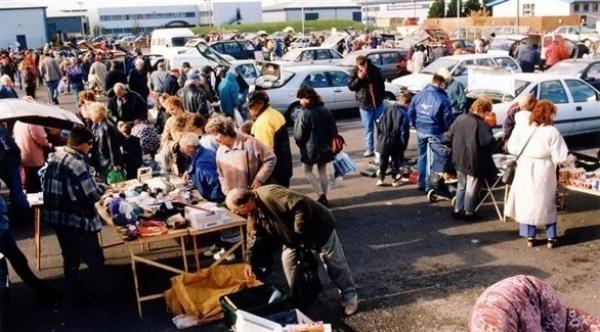 شركة تقدم لموظفيها  40 دولارا في الساعة مقابل التسوق