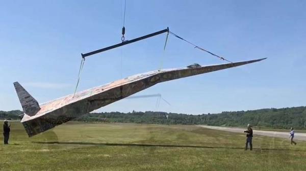 شاهد أضخم طائرة ورقية في العالم!