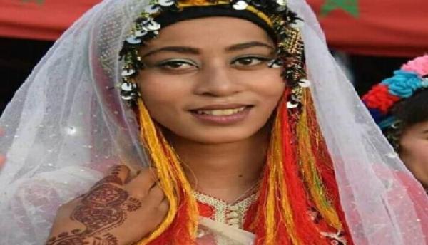 ملكة جمال الورود بقلعة مكونة ضحية السخرية والتعليقات العنصرية (صور)