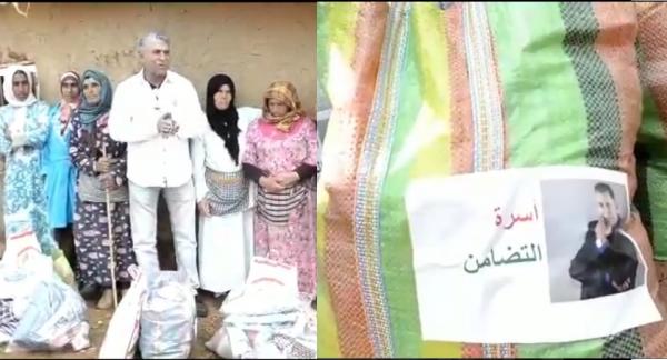 الستاتي يثير الجدل بتوزيع مساعدات على فقراء داخل أكياس تحمل صوره