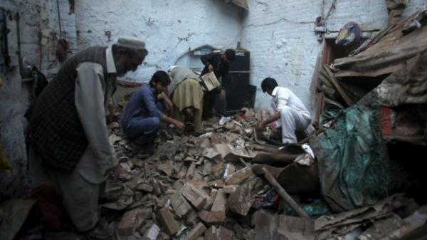 زلزال مدمر يضرب أفغانستان وحصيلة القتى تقترب من الألف