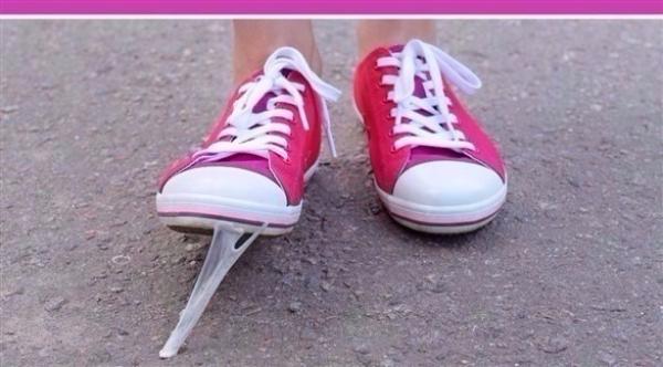 500 درهم مخالفة إلقاء "العلكة" على طرقات دبي