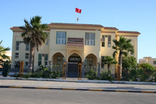 بوجدور : وقفة احتجاجية تطالب مندوب الحكومة بتنفبذ رسالة الوزير الأول