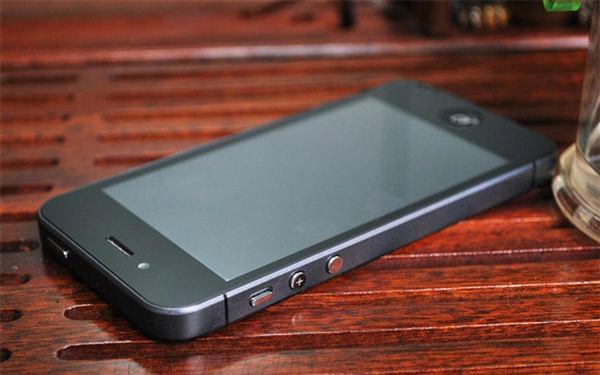 صينيان يبيعان ابنتهما لشراء "آي فون"