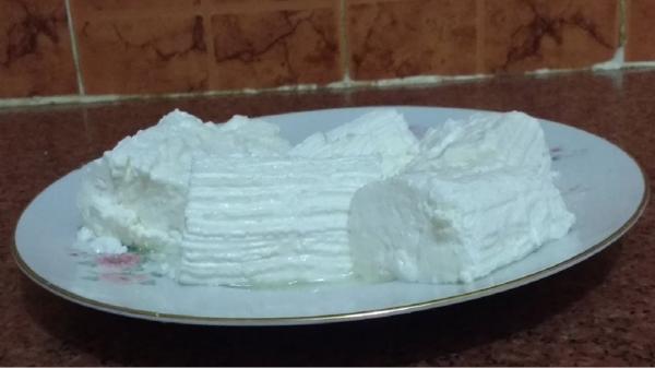 تريد عضلات قويّة؟ تناول الجبن القريش في المساء!