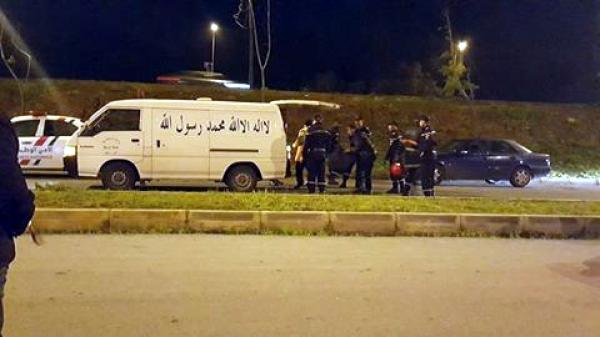 في ليلة سوداء ، شابة تقدم على حرق ذاتها أمام أعين المارة بالرباط (صور)