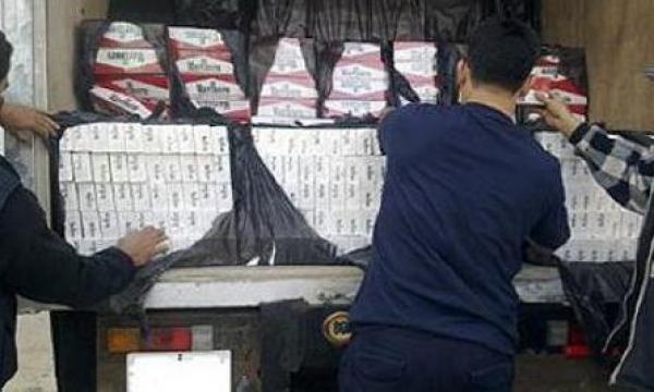 المغرب : حجز نحو 13 ألف و400 علبة سجائر مهربة من الجزائر