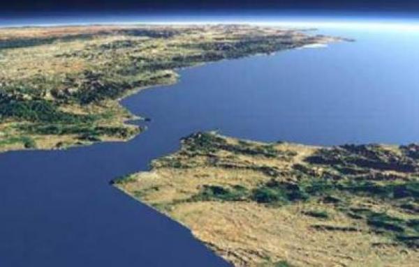 مشروع الربط  القاري بين المغرب واسبانيا سيشكل اضخم مشروع خلال القرن 21 بقيمة تفوق ثلاثة ملايير أورو