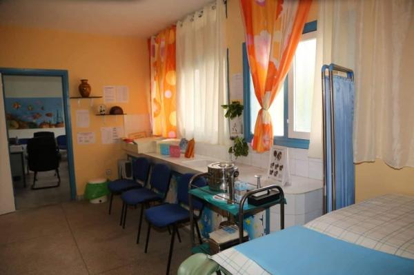 مزال الخير في هذا البلاد: طبية بمعية شباب مبدع تجعل من مركز صحي "تحفة" فنية رائعة