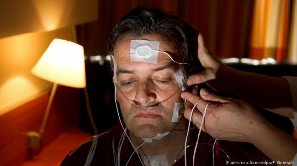 ليلة واحدة من النوم المضطرب قد تزيد من خطر الإصابة بالزهايمر