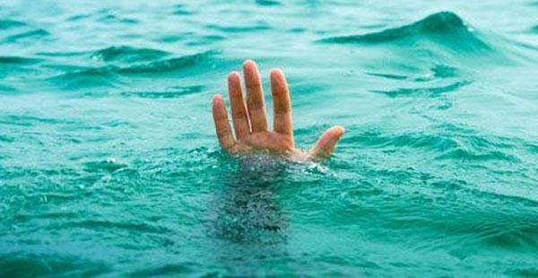 رجل يمنع رجال الإنقاذ من انتشال ابنته من الغرق "خوفا على شرفها"!