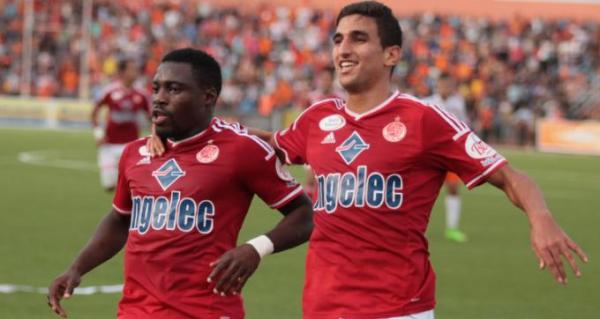 العروض الاحترافية تنهال على لاعبي الوداد بعد تألقهم في دوري "تولون" 