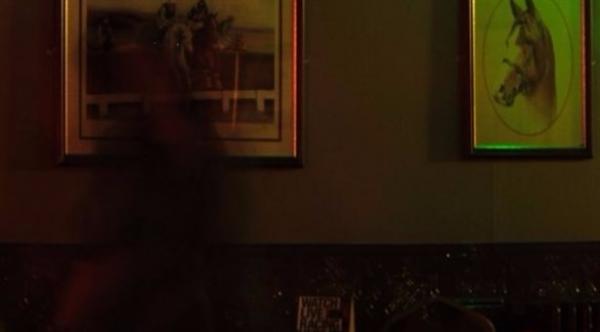 شبح امرأة يثير رعب زوار مطعم في بريطانيا