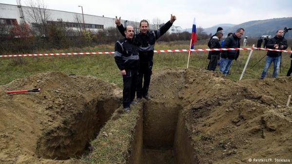 شقيقان يفوزان بجائزة "أفضل قبر" في مسابقة دولية