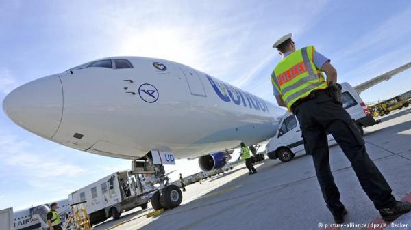 "زوجتي مفخخة ".. دعابة أعادته من ألمانيا إلى الهند!