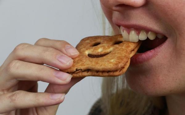 وظيفة تذوق البسكويت براتب 50 ألف دولار