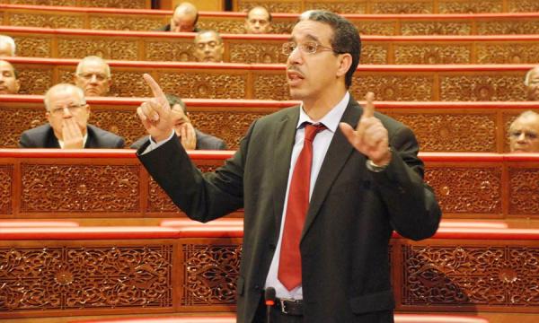 فريق الحمامة يستدعي عزيز الرباح إلى البرلمان لمساءلته حول فاجعة طانطان