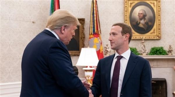 مارك زوكربرغ يؤكد أنه ليس لديه أي اتفاق سري مع ترامب