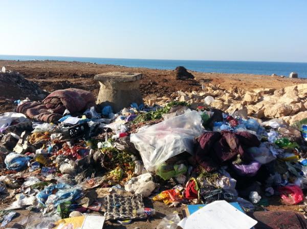 سلا : الأزبال و النفايات ترسم صورا قاتمة على طول الشريط الساحلي للمدينة‏