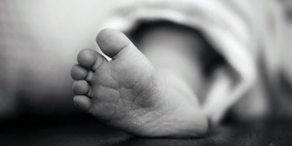 عصابة تختطف رضيع وتطلب فدية من والديه بمرتيل