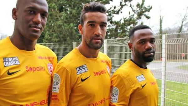 المغربي يوسف حجي : أنا شارلي !