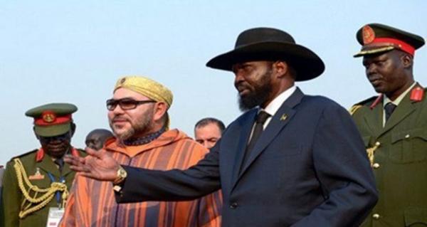 الملك يسلم هبة إنسانية لساكنة جوبا بالسودان