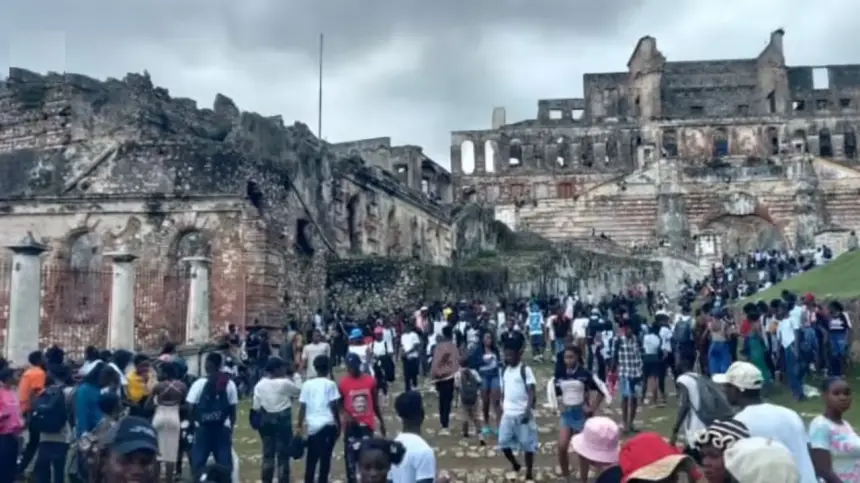 هايتي.. 30 قتيلا على الأقل في حادث تدافع بشمال البلاد