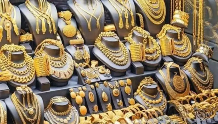 تراجع أسعار الذهب بالمغرب: هل هي فرصة للشراء أم بداية "انكسار" للمعدن الأصفر؟