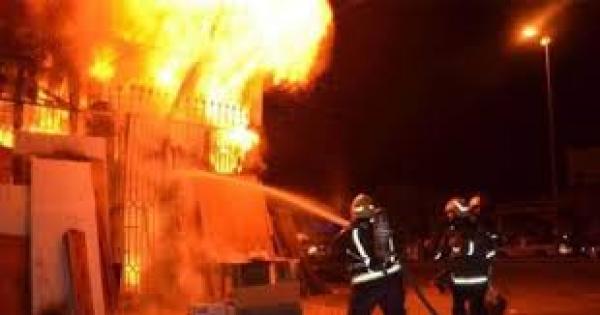 مصرع ثلاثة أشخاص جراء حريق بمنطقة صناعية في الكويت